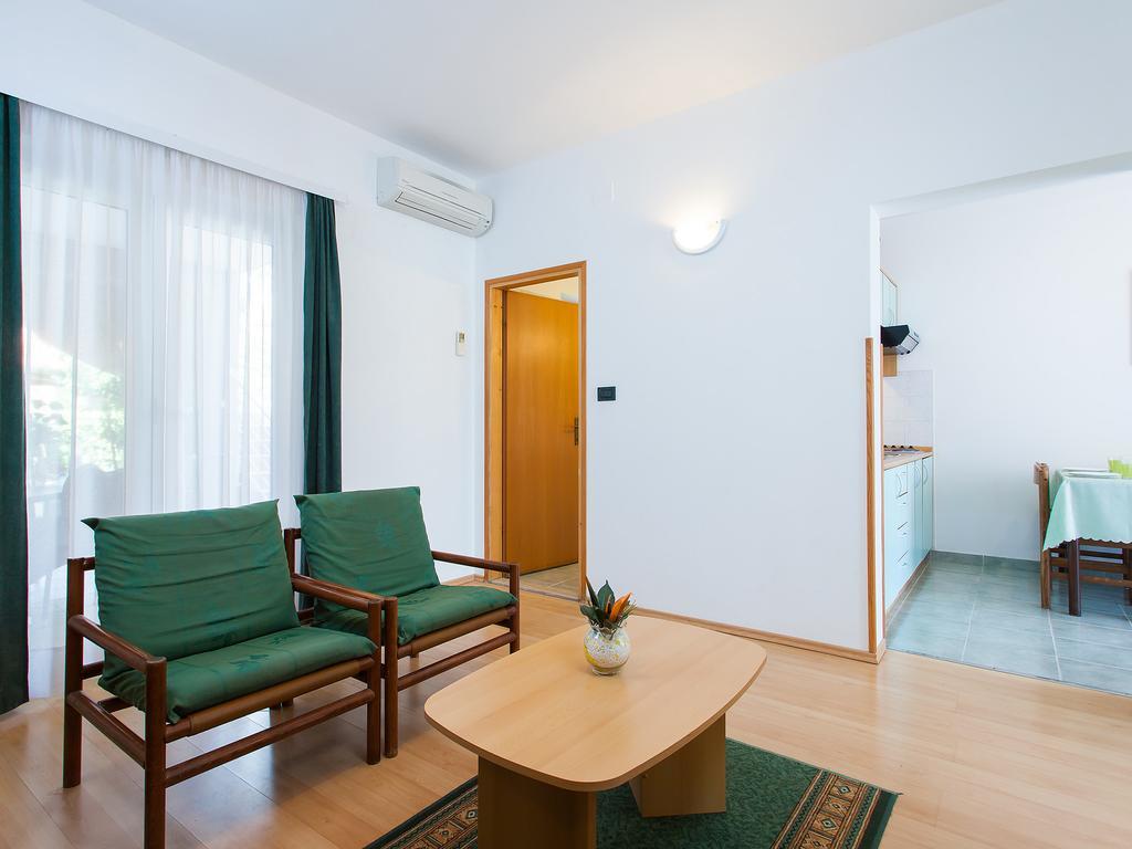 Apartments Villa Brioni I Fažana Rom bilde
