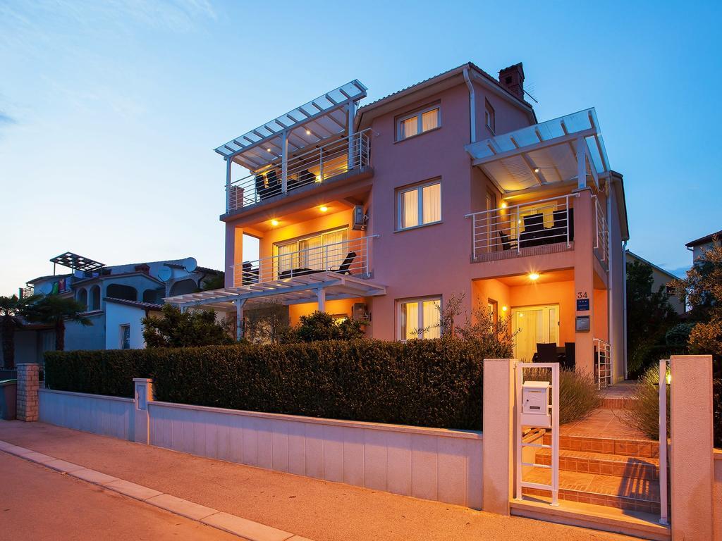 Apartments Villa Brioni I Fažana Eksteriør bilde