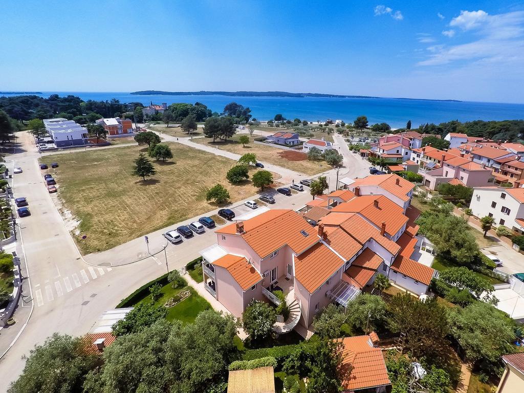 Apartments Villa Brioni I Fažana Eksteriør bilde